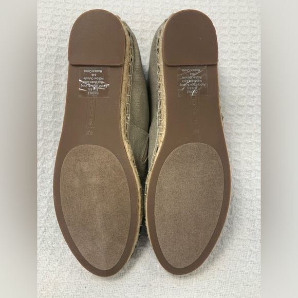 Steve Madden Two Toned Canvas Espadrille Shoes - Picture 4 of 6